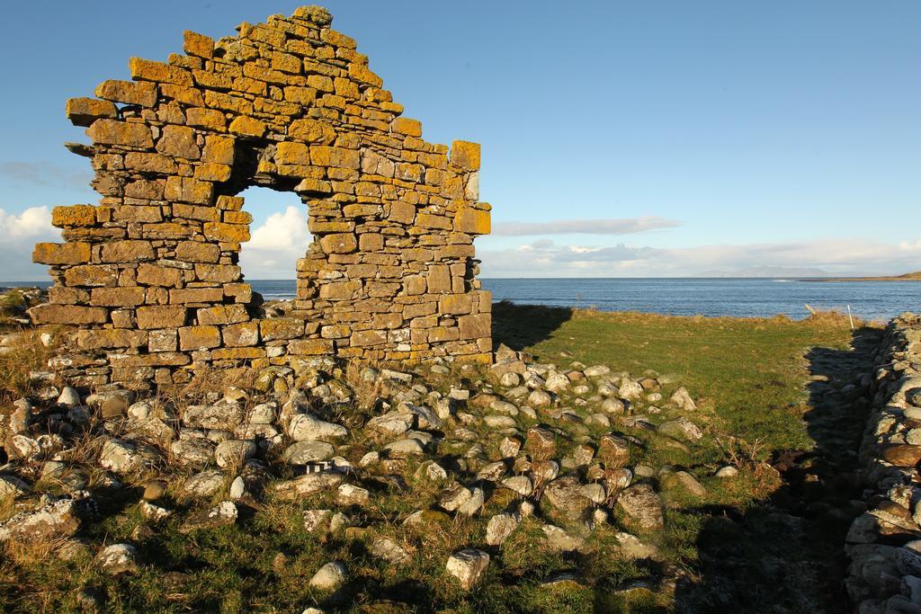 Beezies Self Catering Cottages Grange  Esterno foto