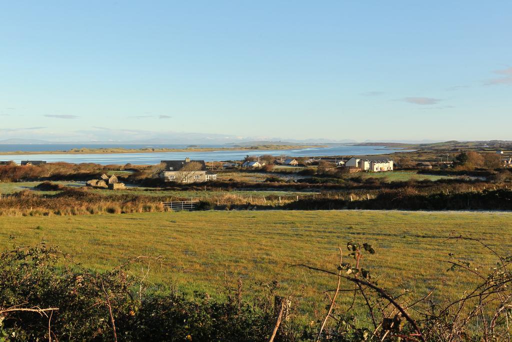 Beezies Self Catering Cottages Grange  Esterno foto