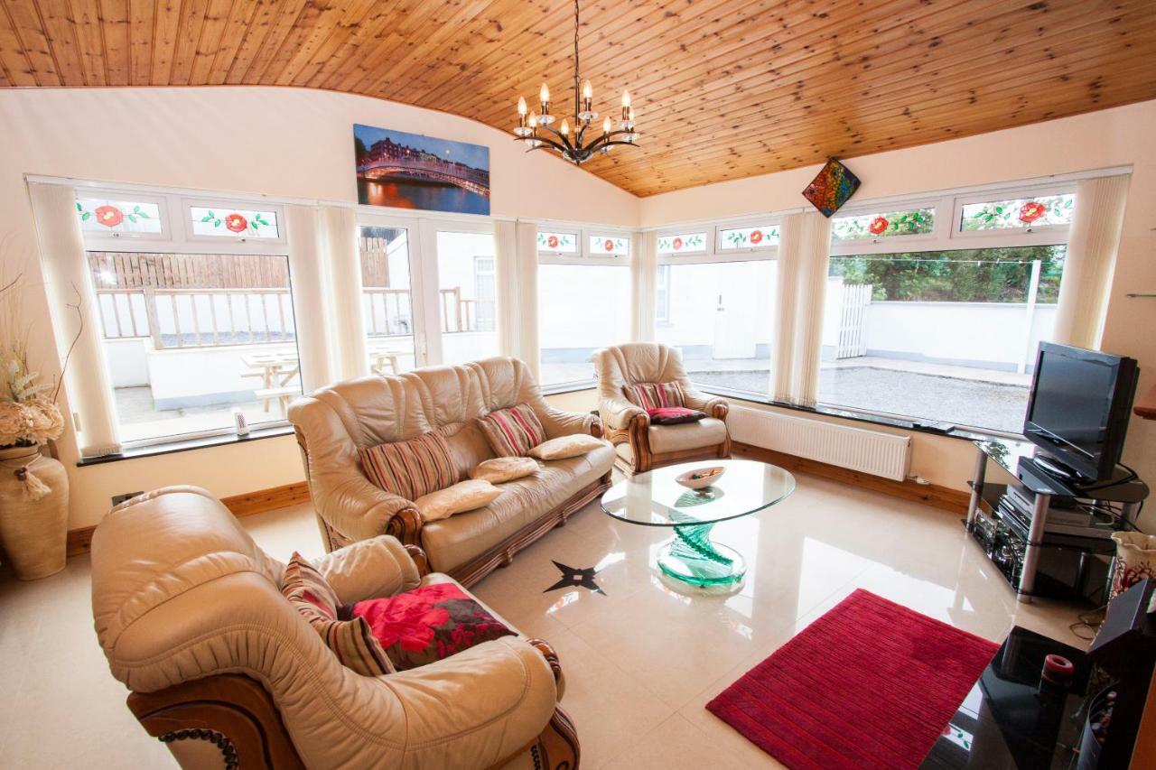 Beezies Self Catering Cottages Grange  Esterno foto