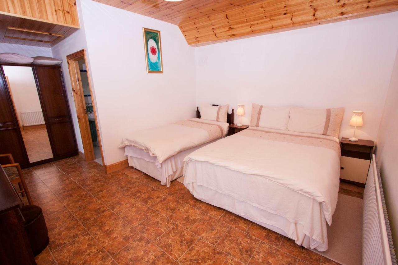 Beezies Self Catering Cottages Grange  Esterno foto