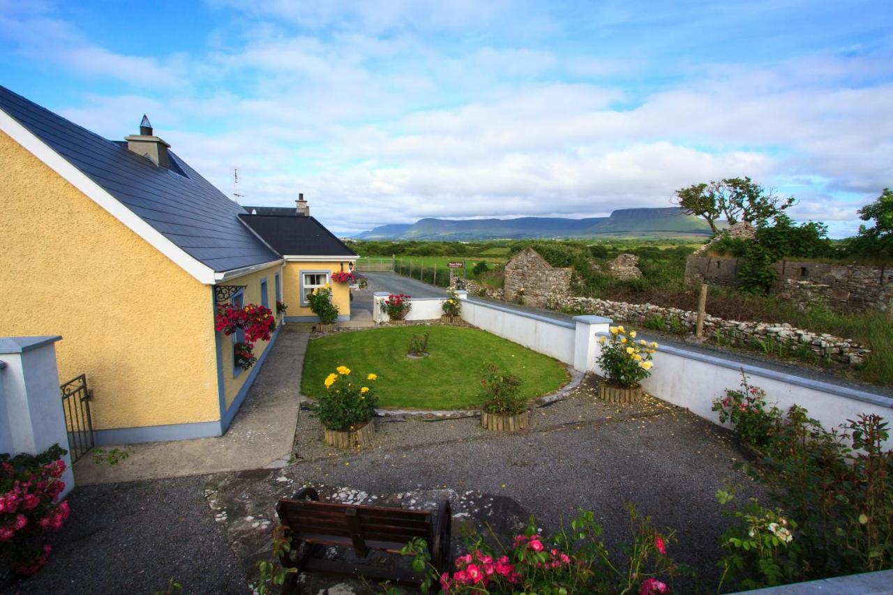 Beezies Self Catering Cottages Grange  Esterno foto